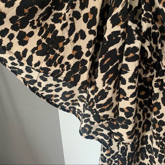 Lane Bryant Wide Sleeve Front Tie Animal Print Blouse Top Tunic - Picture 4 of 7